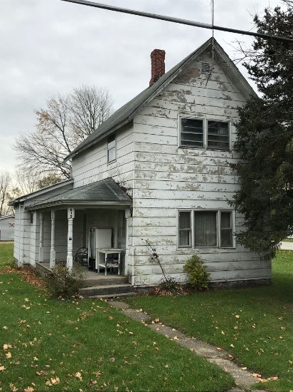 2 Hamilton, Indiana Homes selling at NO RESERVE