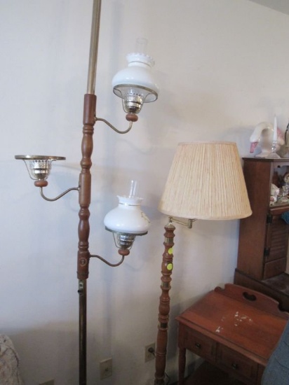 2 lamps & coffee tables
