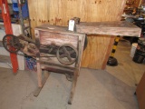 Dandy Corn Sheller