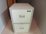 Fireproof file cabinet