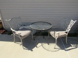 Outdoor tables/chairs