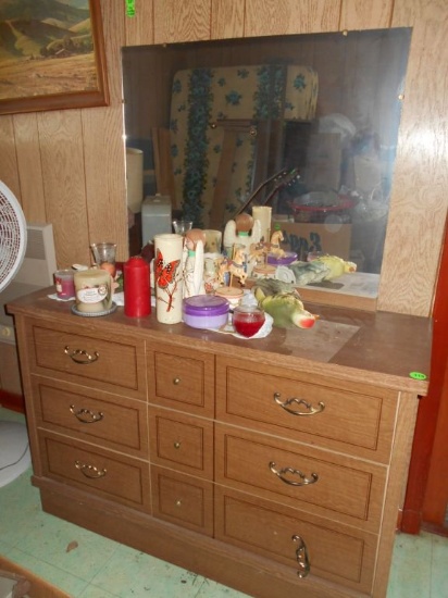 Dresser & Mirror