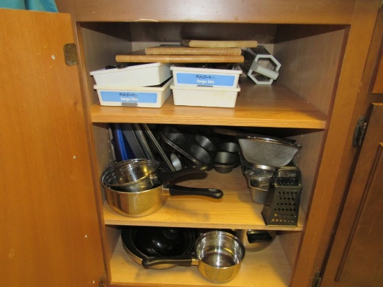 Contents of 2 Kitchen Cupboards