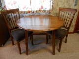 Table & Chairs