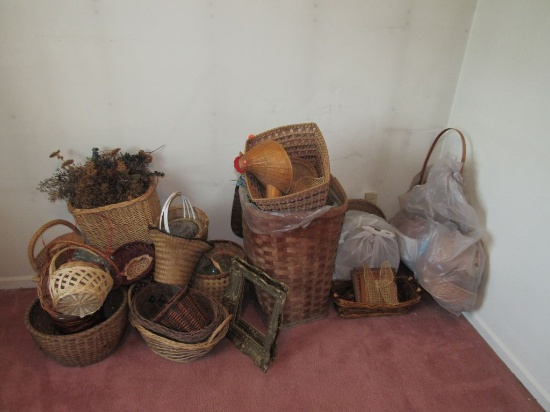 Basket lot