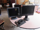 3 monitors