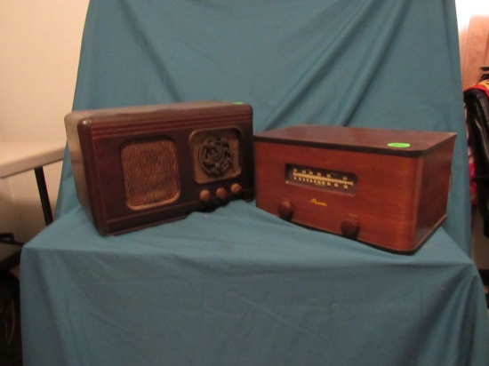 Pair of Tabletop Radios