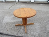 Round Oak Table