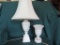 2 White lamps