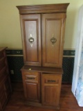 Sewing cabinet