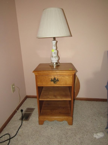 End Table & Lamp