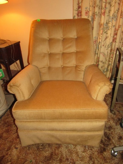 Cloth Sitting Chair