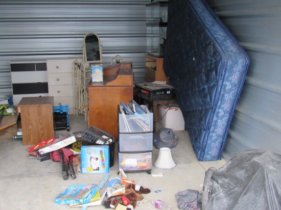 10' x 24' Storage unit Contents