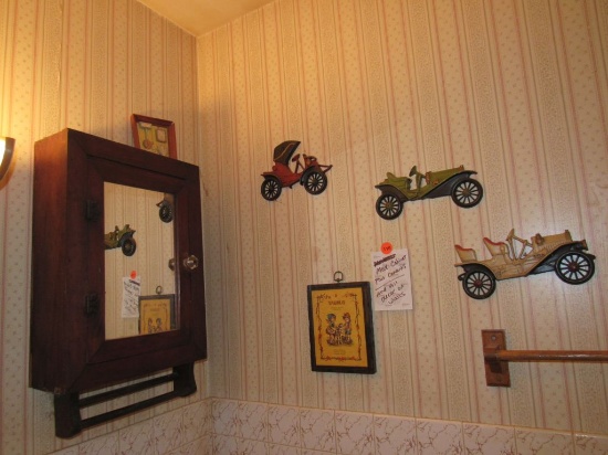 Automobile decor