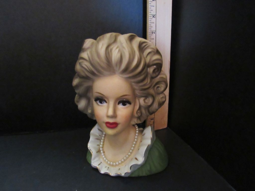 Lot 3 Doll Head Vases Proxibid Auctions