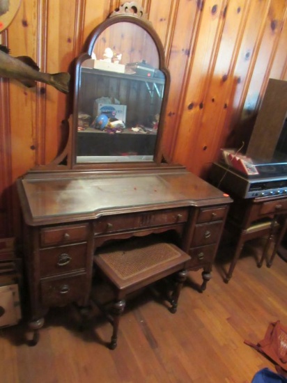 Dresser and mirror