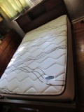 Full size bed