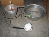 Dishpan & Sieve