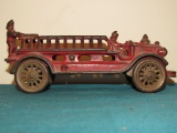 Ladder truck