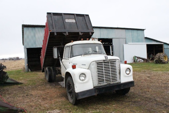 1973 International Harvester Grain Truck