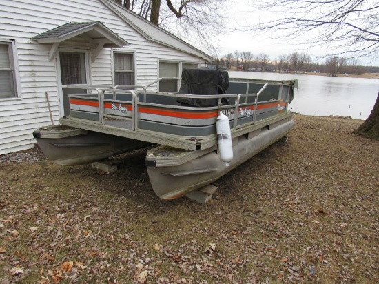 20' Pontoon Boat