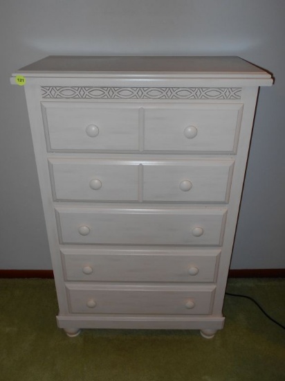 Chest of drawers