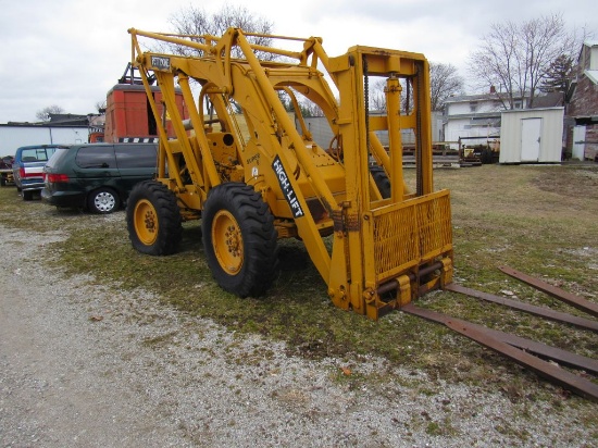 Highlift Skid Loader