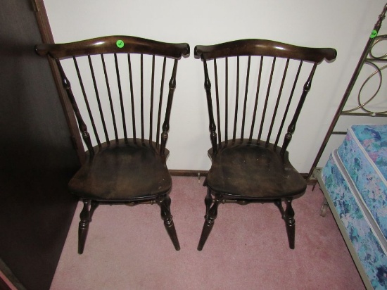 2 piece chairs lot