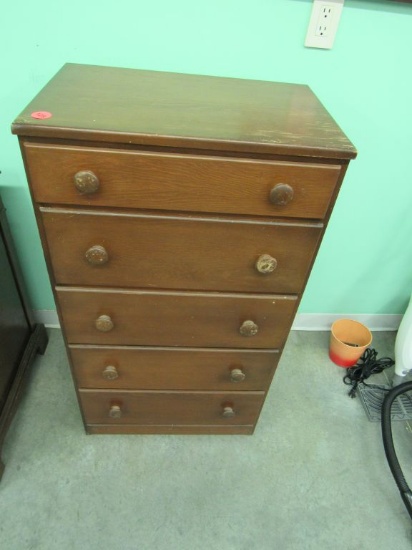 Small chest of drawers