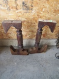 2 wooden pedestal type pieces