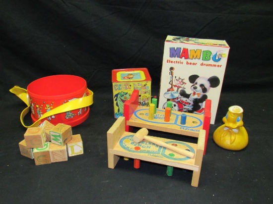 Assorted vintage toys