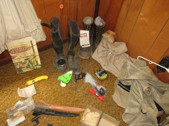 Hunting/fishing gear