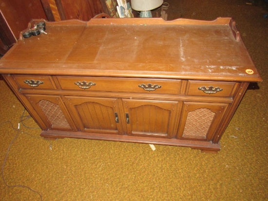 Magnavox stereo