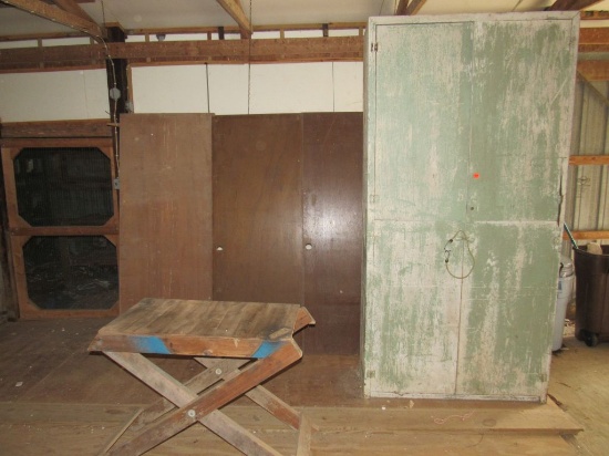 Items in barn