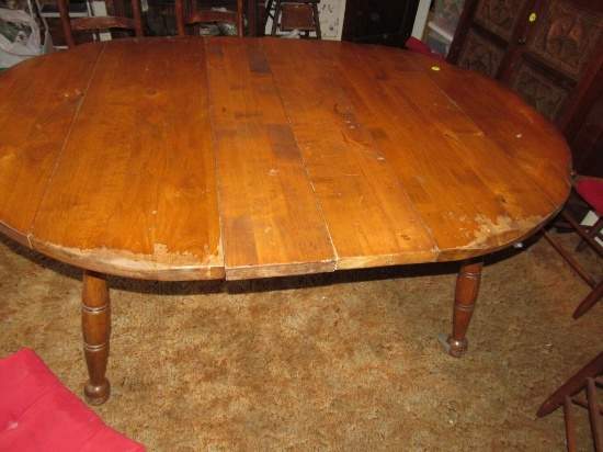 Dining room table