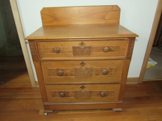 Small chest of drawers