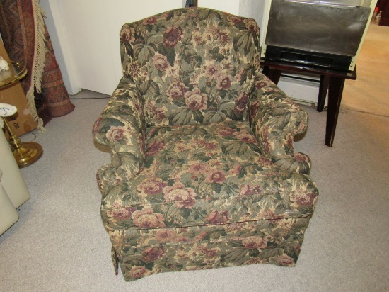 Broyhill sitting chair