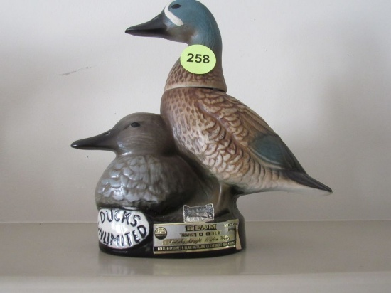 Duck decanter