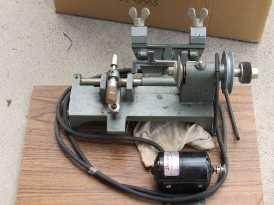 Key maker