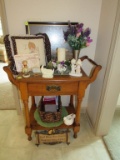 Puzzle picture and artificial arrangements