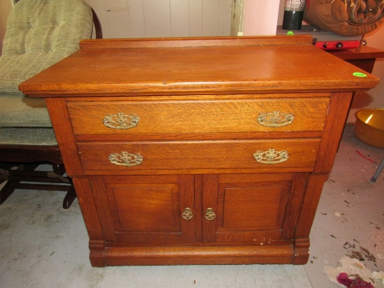 Small wooden dresser