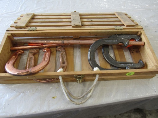 Horse shoe set