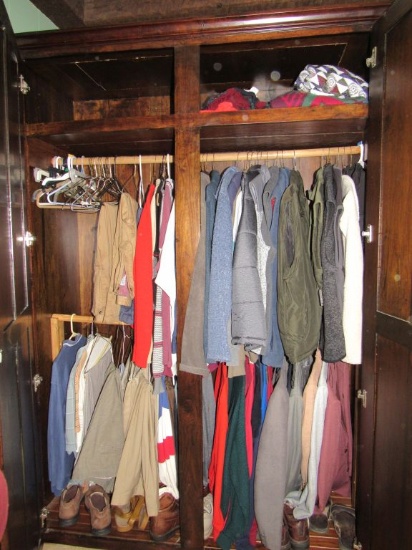 Contents of clothes cupboard