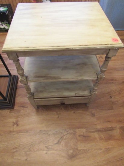 Accent table