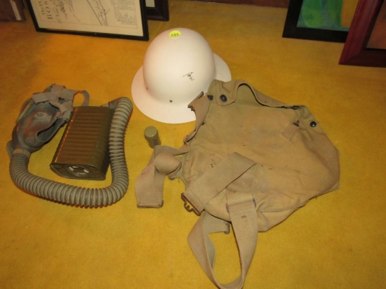 Gas mask and helmet