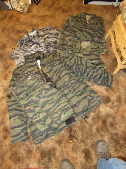 Military style clothing