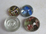 4 paper weights