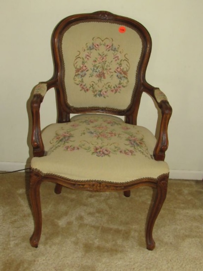 Accent chair
