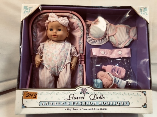 Laurel Dolls, Andrea's fashion Boutique