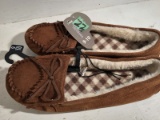 Bedroom Slippers size 9/10 NWTags